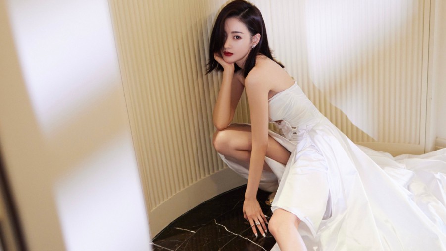 午夜人在线观看高清在线观看海报