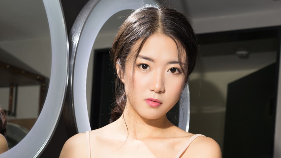 午夜人在线观看高清在线观看海报