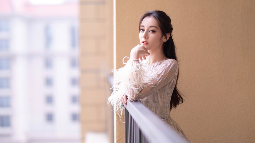 午夜人在线观看高清在线观看海报