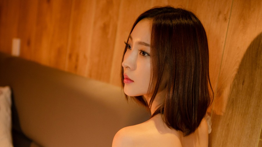 午夜人在线观看高清在线观看海报