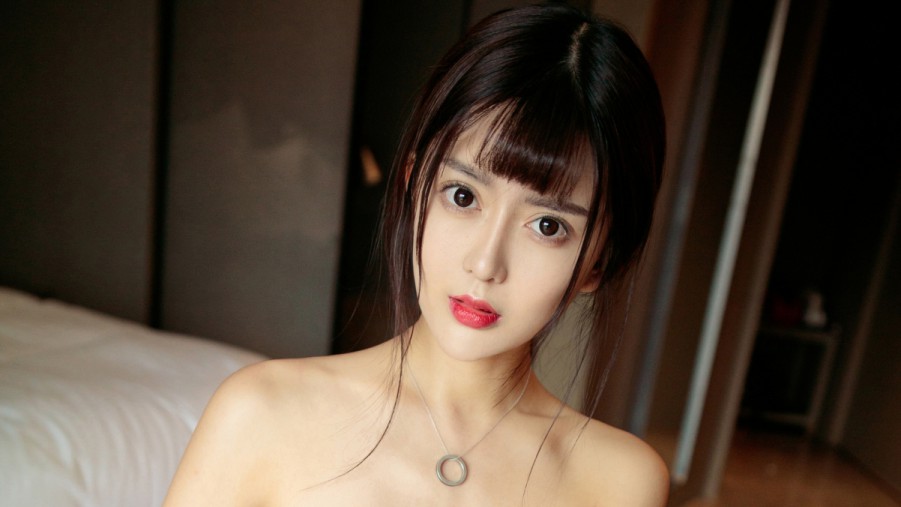 午夜人在线观看高清在线观看海报