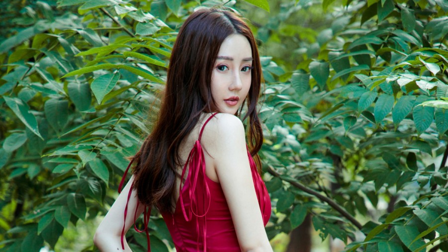午夜人在线观看高清在线观看海报