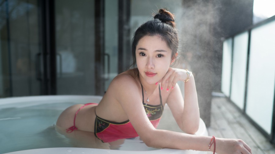 午夜人在线观看高清在线观看海报