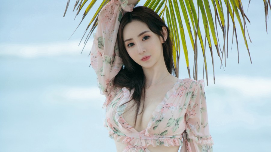 午夜人在线观看高清在线观看海报
