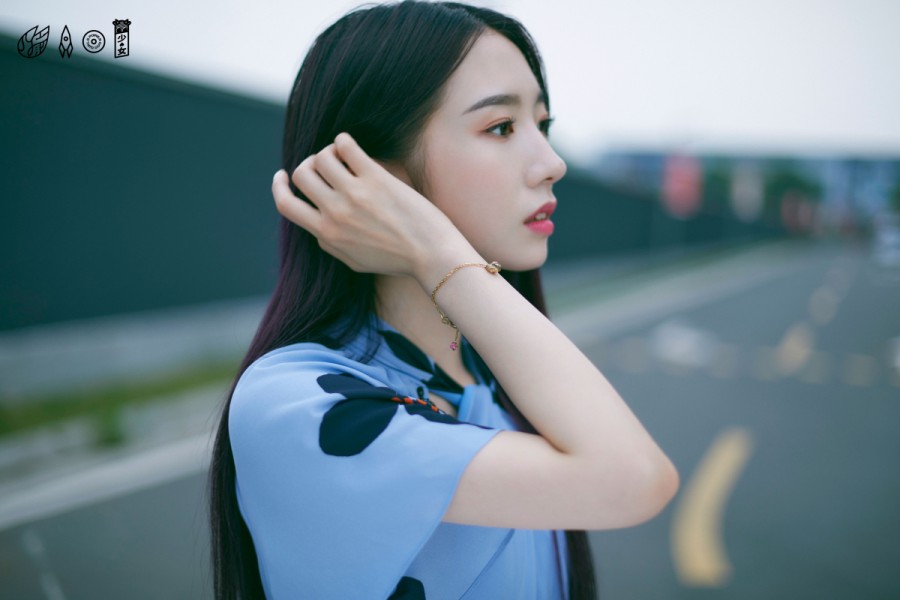 午夜人在线观看高清在线观看海报