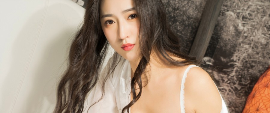 午夜人在线观看高清在线观看海报