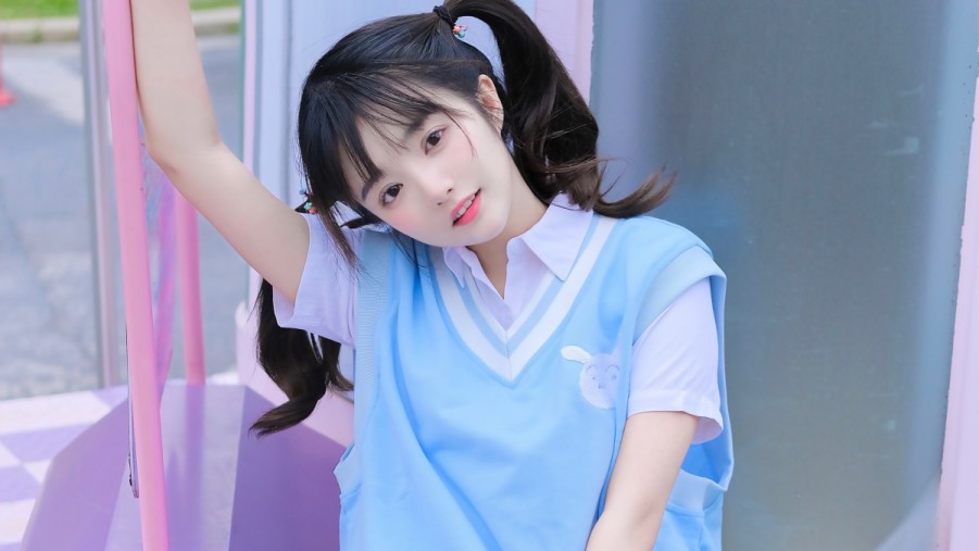 午夜人在线观看高清在线观看海报