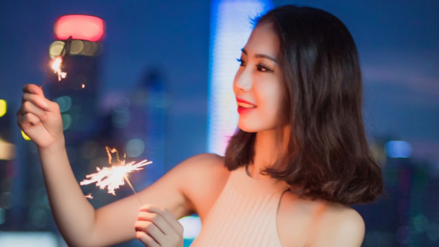 午夜人在线观看高清在线观看海报