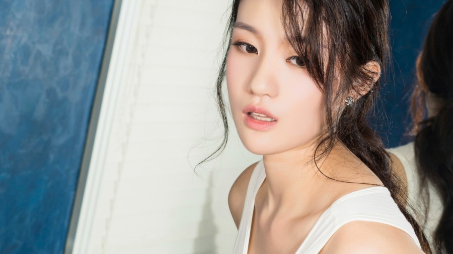 午夜人在线观看高清在线观看海报