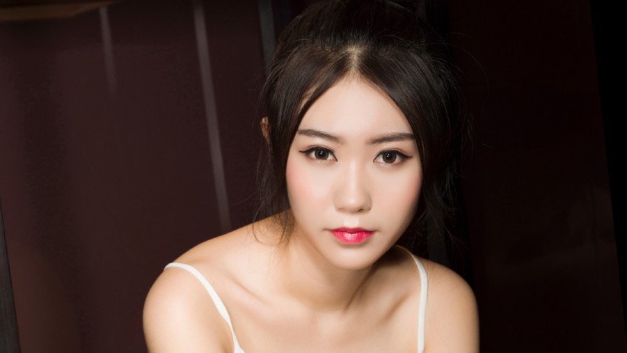午夜人在线观看高清在线观看海报