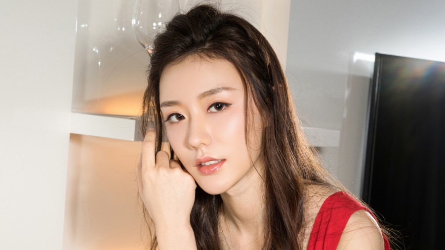 午夜人在线观看高清在线观看海报