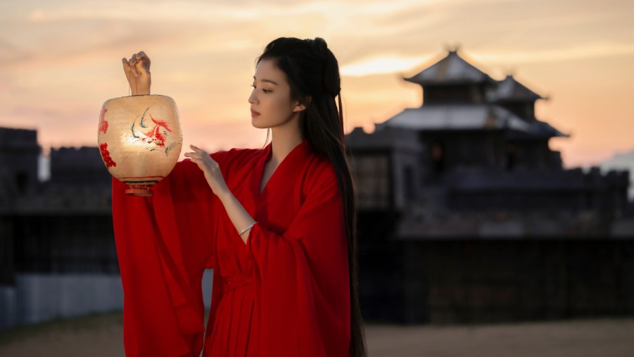 午夜人在线观看高清在线观看海报