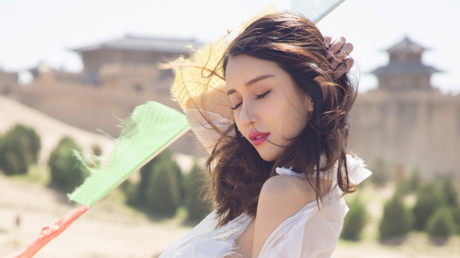 午夜人在线观看高清在线观看海报